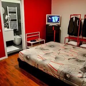 Eva E Diabolik Room Design Centro Milano Apartment Milan