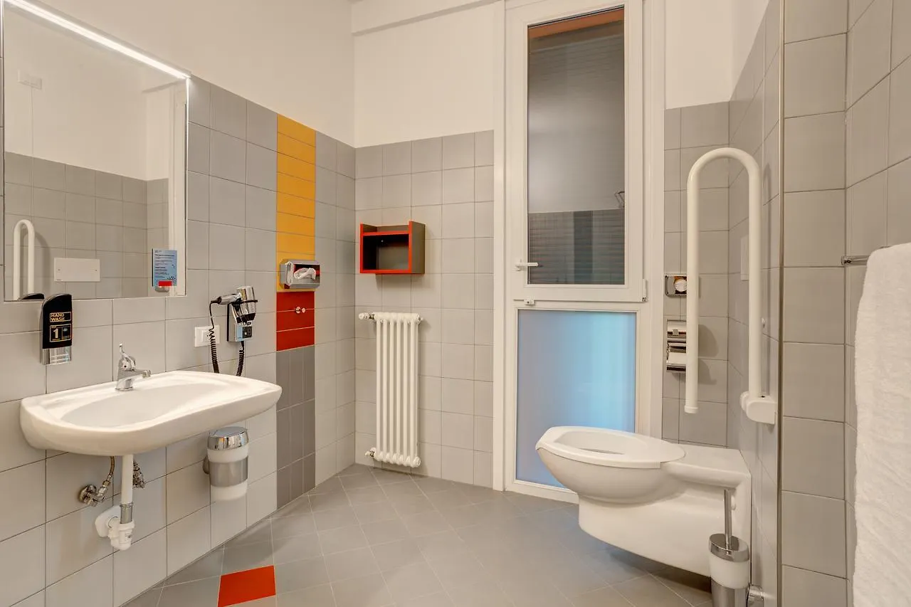 Meininger Milano Garibaldi Hostel