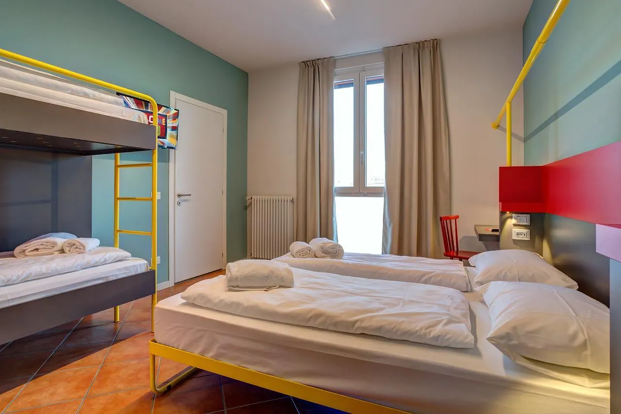 Meininger Milano Garibaldi Hostel Mediolan